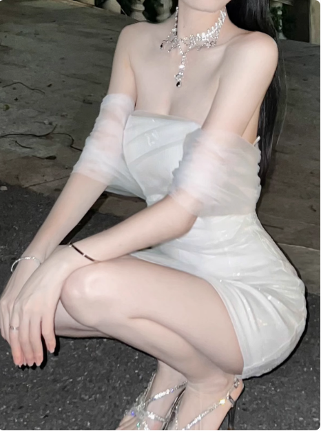 Elegant One-shoulder Design Hip-hugging 19th Birthday Homecoming Dress cc3613