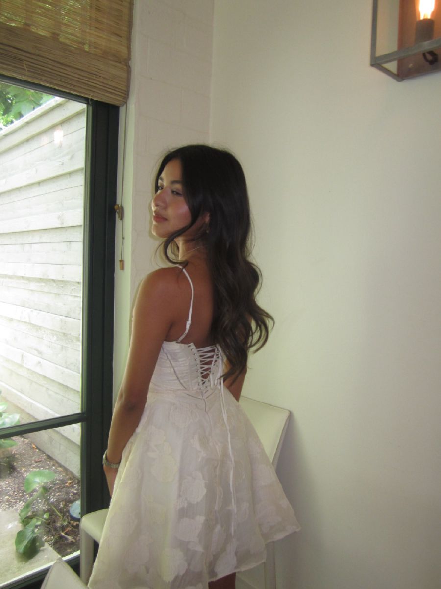 Sweet White Thin Strap Dark Pattern Jacquard Fabric Mini 16th Birthday Homecoming Dress cc4377