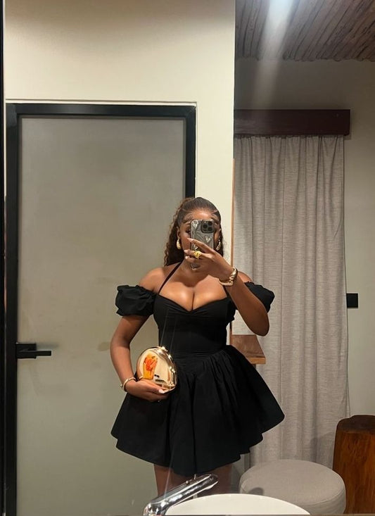 Elegant Halterneck Black Satin A-line Off-the-shoulder Birthday Dress Homecoming Dress cc3651