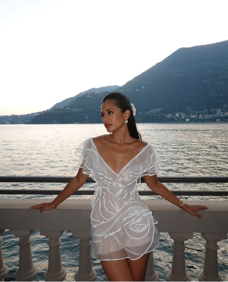 Elegant White Deep V Neck Ruffle Sleeves Semi-Sheer Mesh Birthday Party Homecoming Dress cc4383