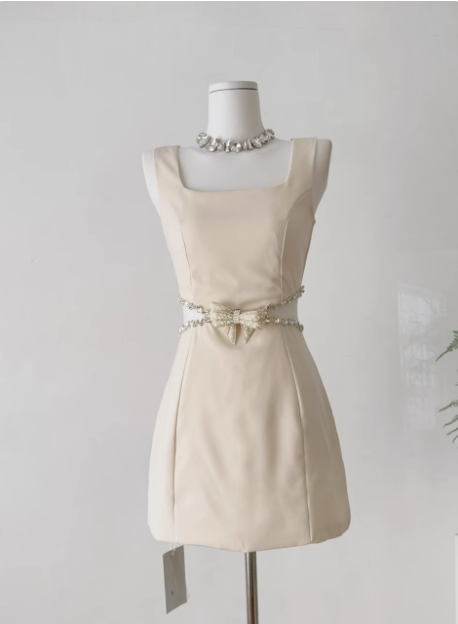 Elegant Square Neck Sleeveless Hollow Diamond Birthday Short Skirt Homecoming Dress cc3679