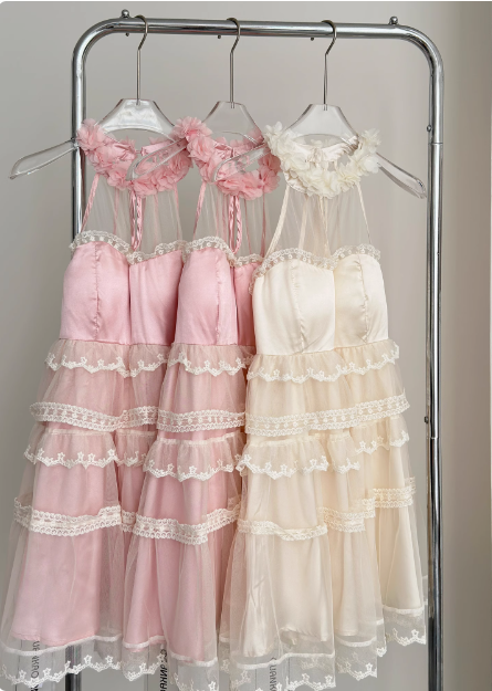 Sweet Three-dimensional Flower Halter Neck Strap Sleeveless Lace Splicing Mesh Cake Birthday Skirt Homecoming Dress cc3681