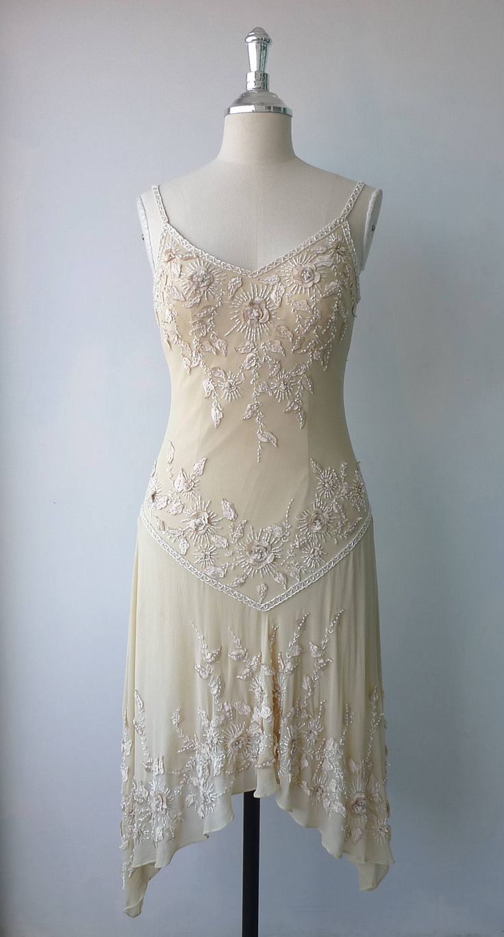 Elegant V-neck Beaded Ivory Chiffon 17th Birthday Dress Homecoming Dress cc3704