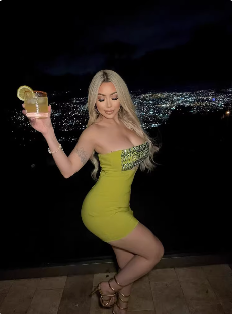 Sexy Rhinestone Chest-wrapped Hollow Hip 21st Birthday Homecoming Dress cc3738