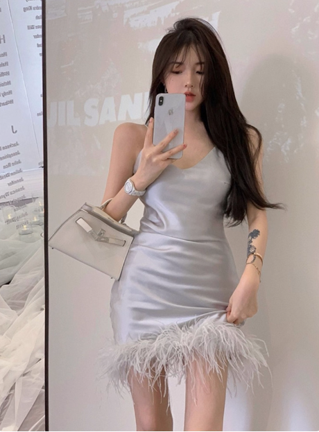 Sweet Strapless V-Neck Satin Feather 17th Birthday Homecoming Dress cc3764