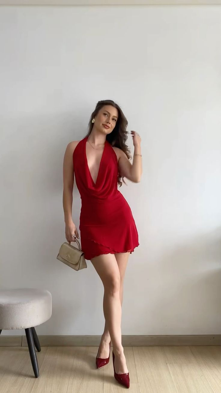 Sexy Red Halter Neck Chiffon 19th Birthday Homecoming Dress cc3778