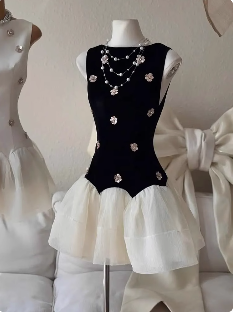 Sweet Sleeveless Floral Satin Tulle Mini 17th Birthday Homecoming Dress cc3811