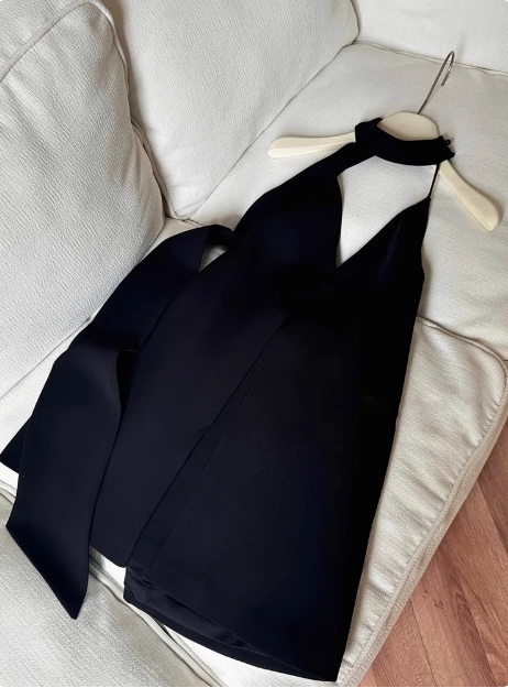 Sweet Halter Neck Sexy Backless Birthday Short Skirt Homecoming Dress cc3903