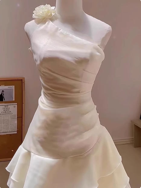 Simple Off-shoulder Ruffled Chiffon Birthday Dress Homecoming Dress cc3913