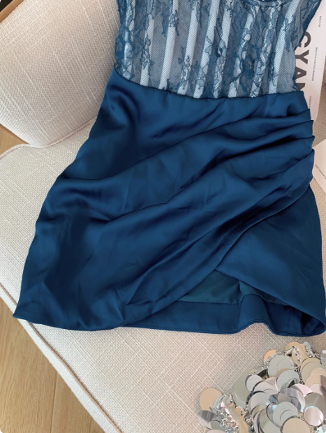 Sexy Lace Patchwork Tube Top Pleated Hip-hugging Birthday Skirt Homecoming Dress cc3952