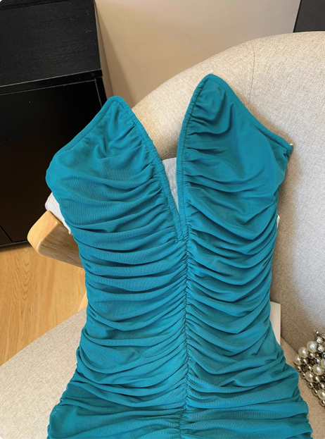 Fashion V-neck Tube Top Slim Hip Birthday Dress Homecoming Dress cc3953