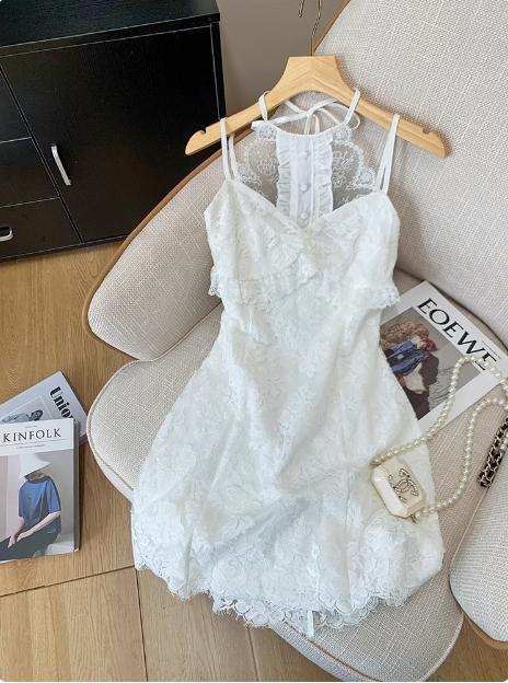 Cute Lace Sleeveless Halter Neck 17th Birthday Homecoming Dress cc3955