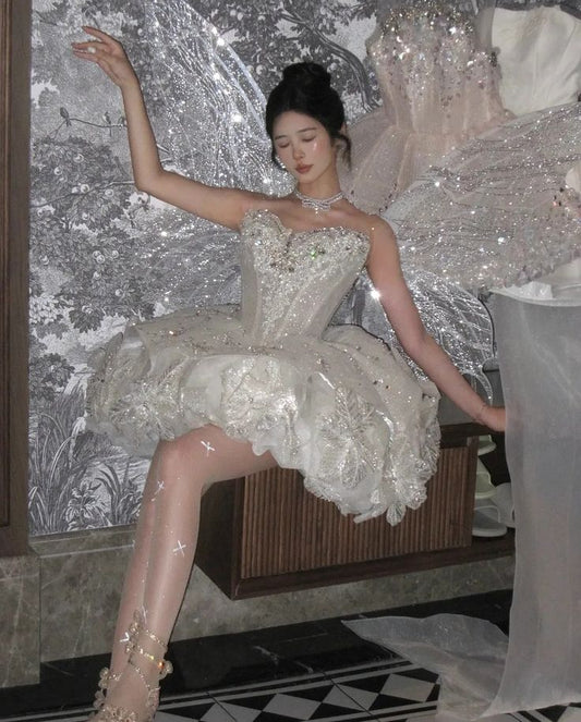 Dreamy Silver-white Sweetheart Neckline Sparkling Rhinestone Puffy 16th Birthday Homecoming Dress cc4432