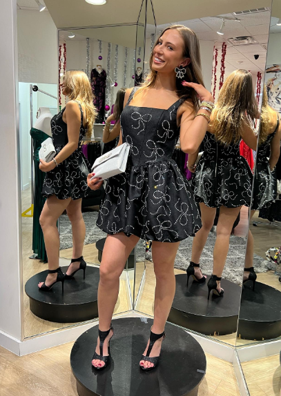 Sweet Black Square Neck Bow Pattern A-line Satin 16th Birthday Homecoming Dress cc4439