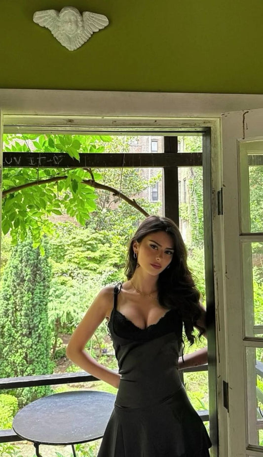 Elegant Black Deep V Neck Lace A-Line Satin Birthday Party Homecoming Dress cc4445