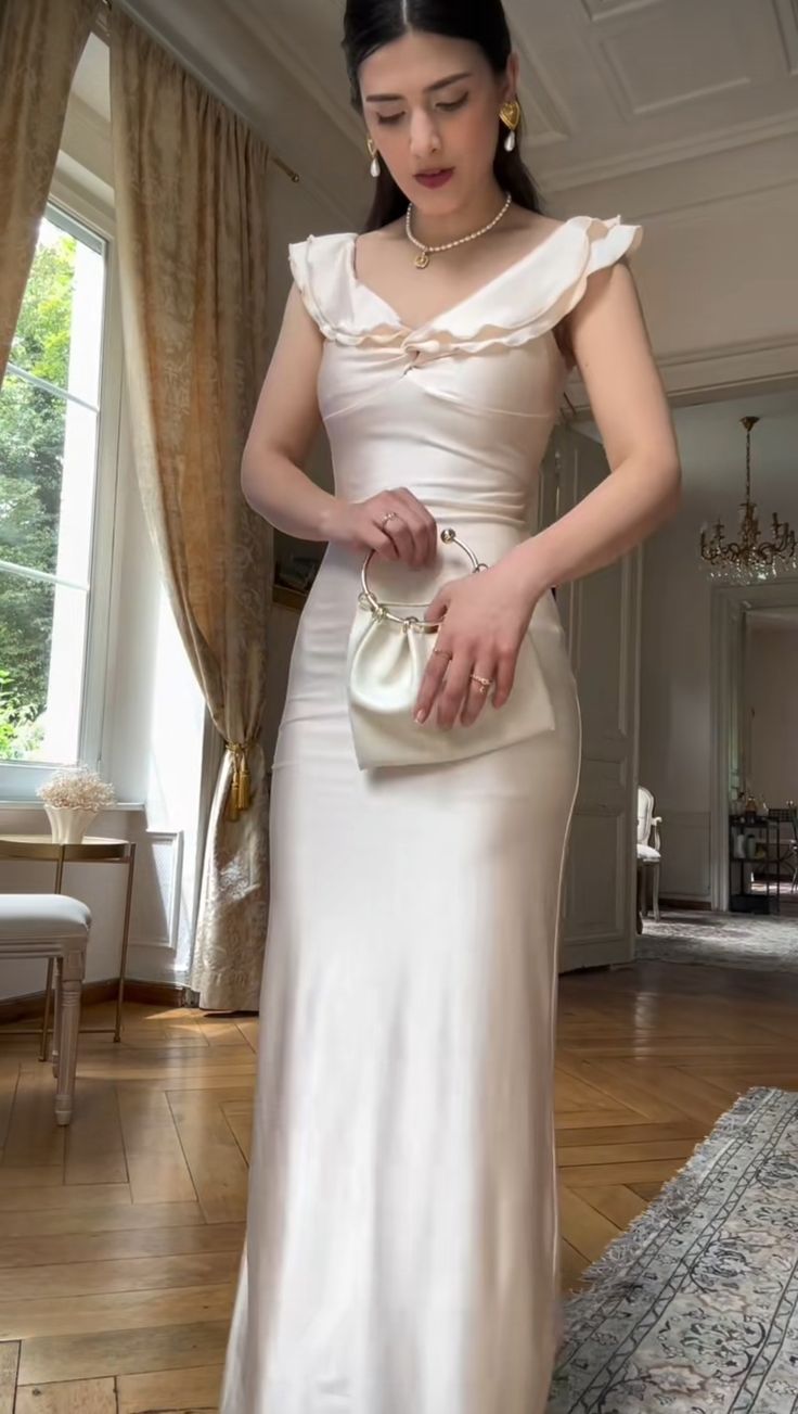 Elegant Cream Apricot Mermaid V-Neck Ruffled Satin Long Prom Dress Evening Dress Bridesmaid Dress cc5168