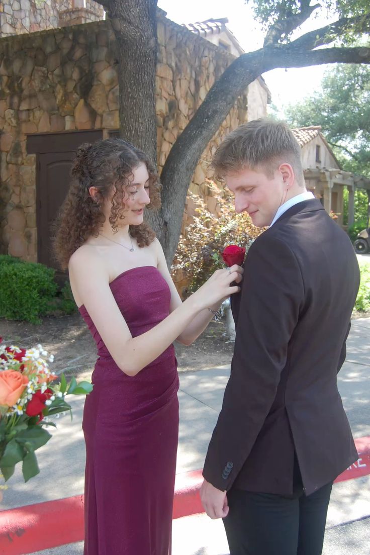 Elegant Burgundy Slim-Fit Strapless High-Slit Chiffon Long Prom Dress Evening Dress cc5174