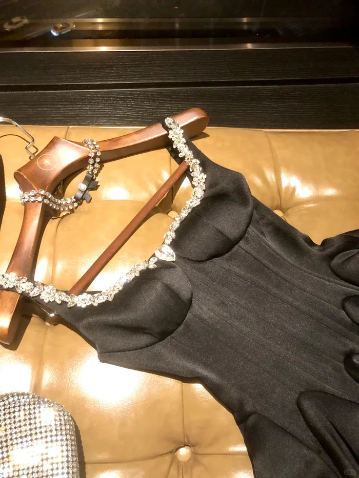 Sweet Black Strap Rhinestone Waist Bud Satin 16th Birthday Homecoming Dress cc4502