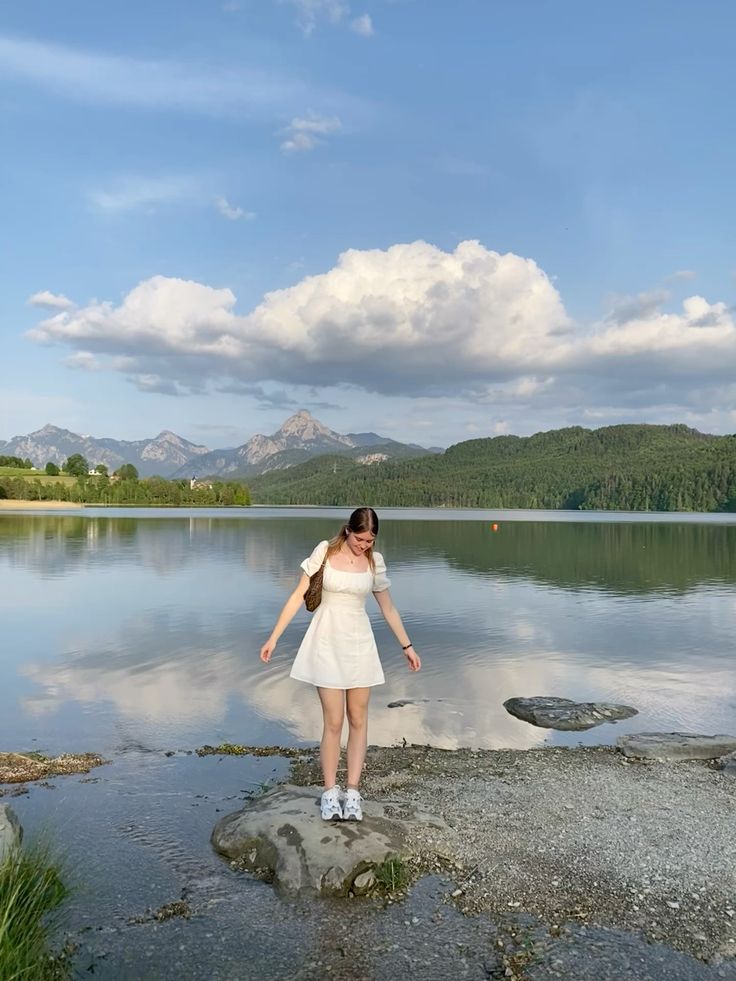 Sweet white puff Sleeve Waist A-line 17th Birthday Homecoming Dress cc4527