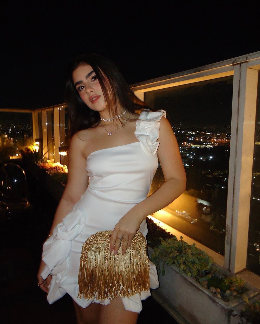 Elegant White One-shoulder Collar Ruffled Slim Fit Bud Satin Birthday Party Homecoming Dress cc4529