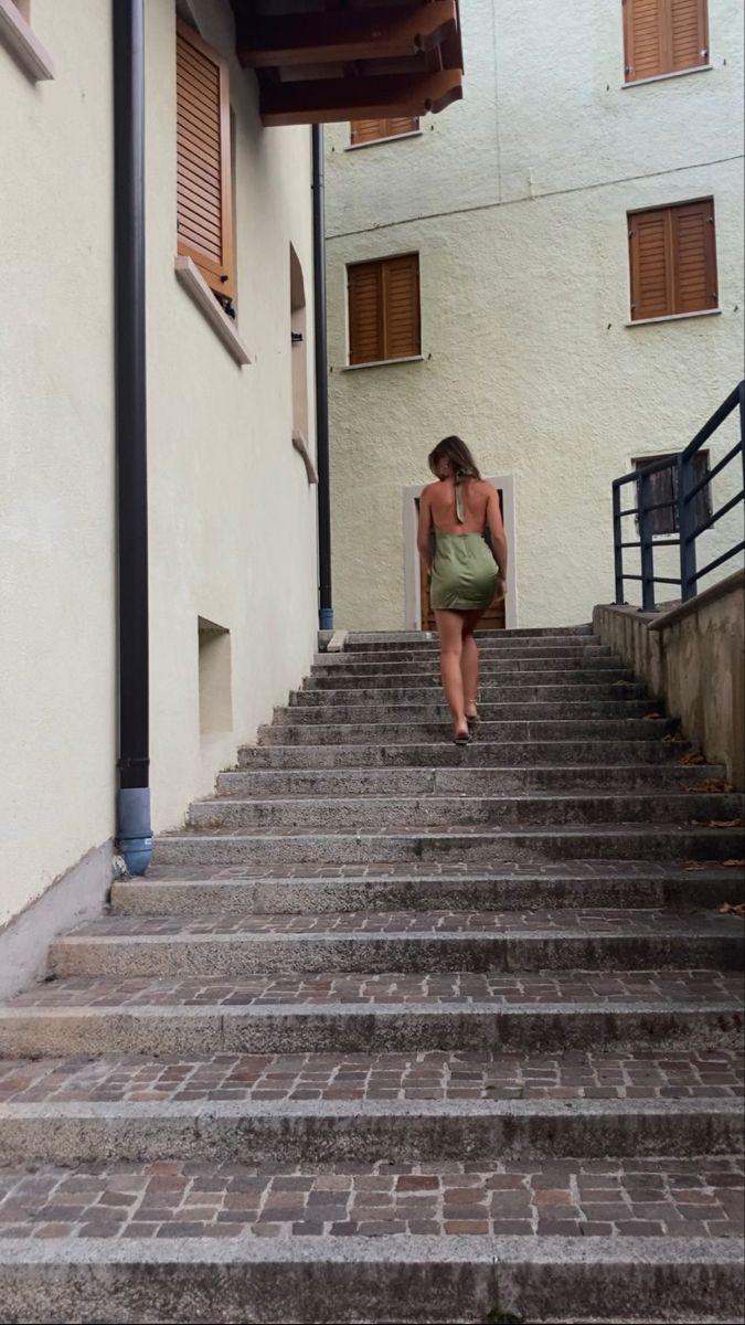 Elegant Olive Green Halter Backless Satin Birthday Skirt Homecoming cc4552