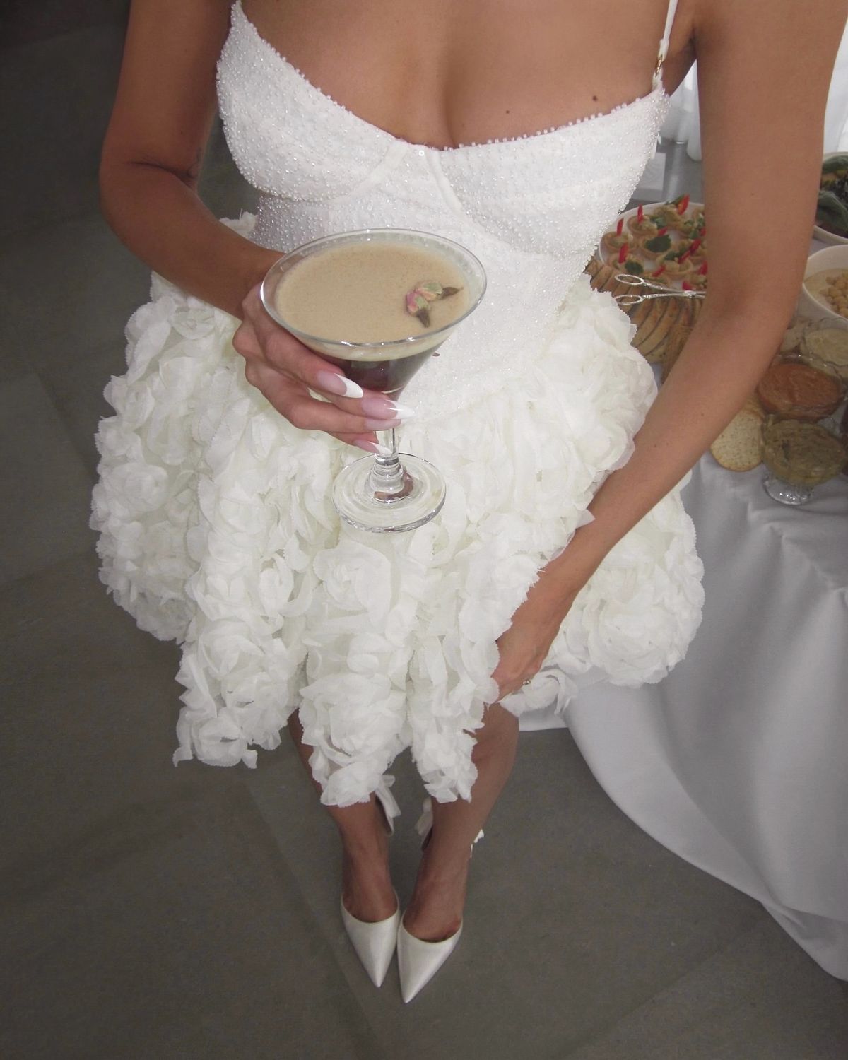 Sweet White Heart Shaped Bandeau Neck Rose Petal A-Line Tulle Birthday Dress Homecoming cc4056