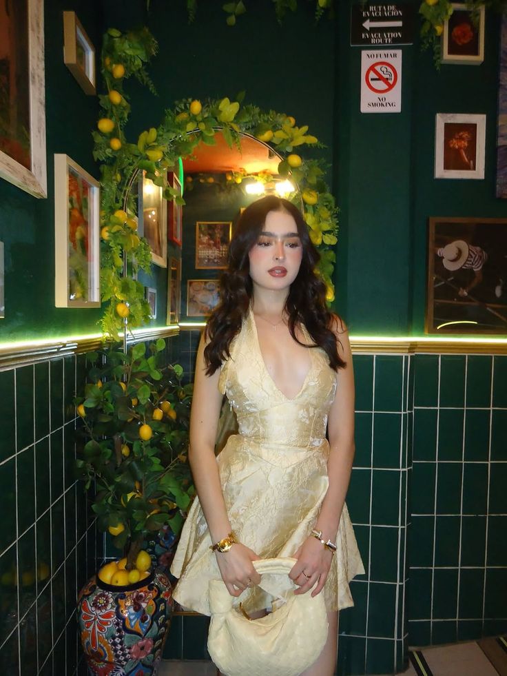 Vintage Light Yellow Deep V Halter Neck Dark Pattern Jacquard Satin A-line Birthday Party Homecoming Dress cc4565