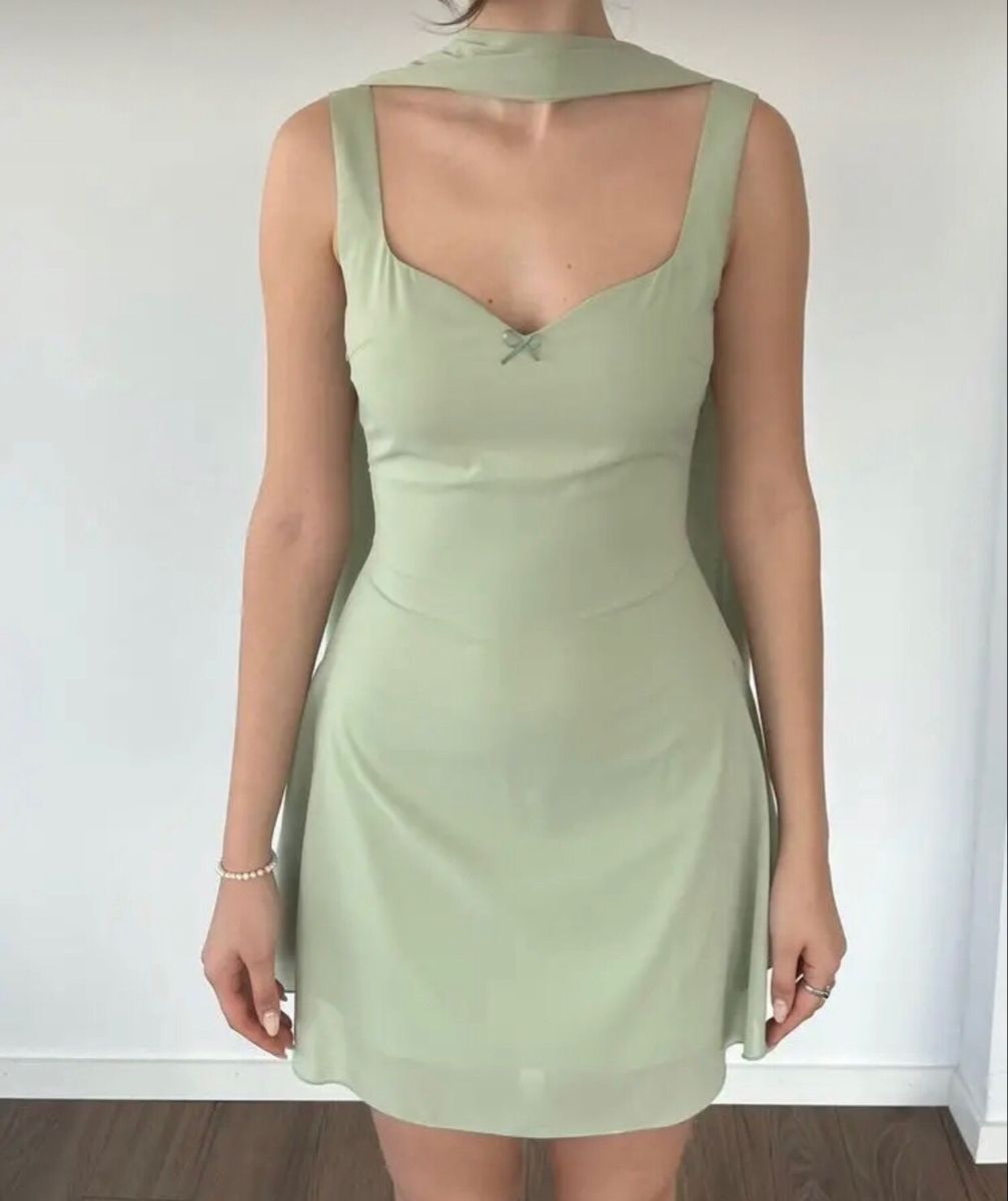 Elegant Light Green Backless Slim Chiffon Birthday Party Homecoming Dress cc4571