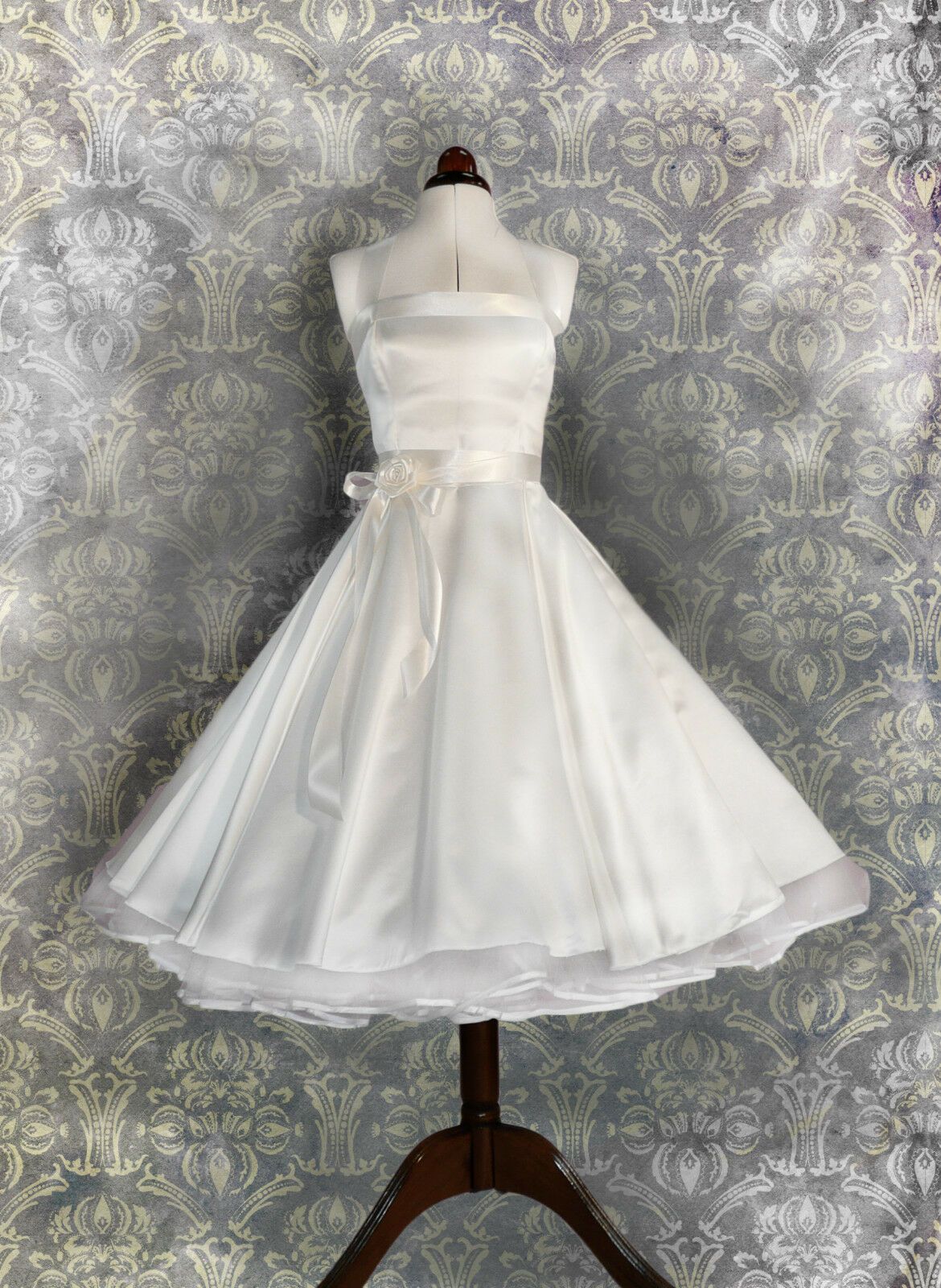 Elegant White Halter Neck Satin Bow A-line Birthday Party Homecoming Dress cc4608