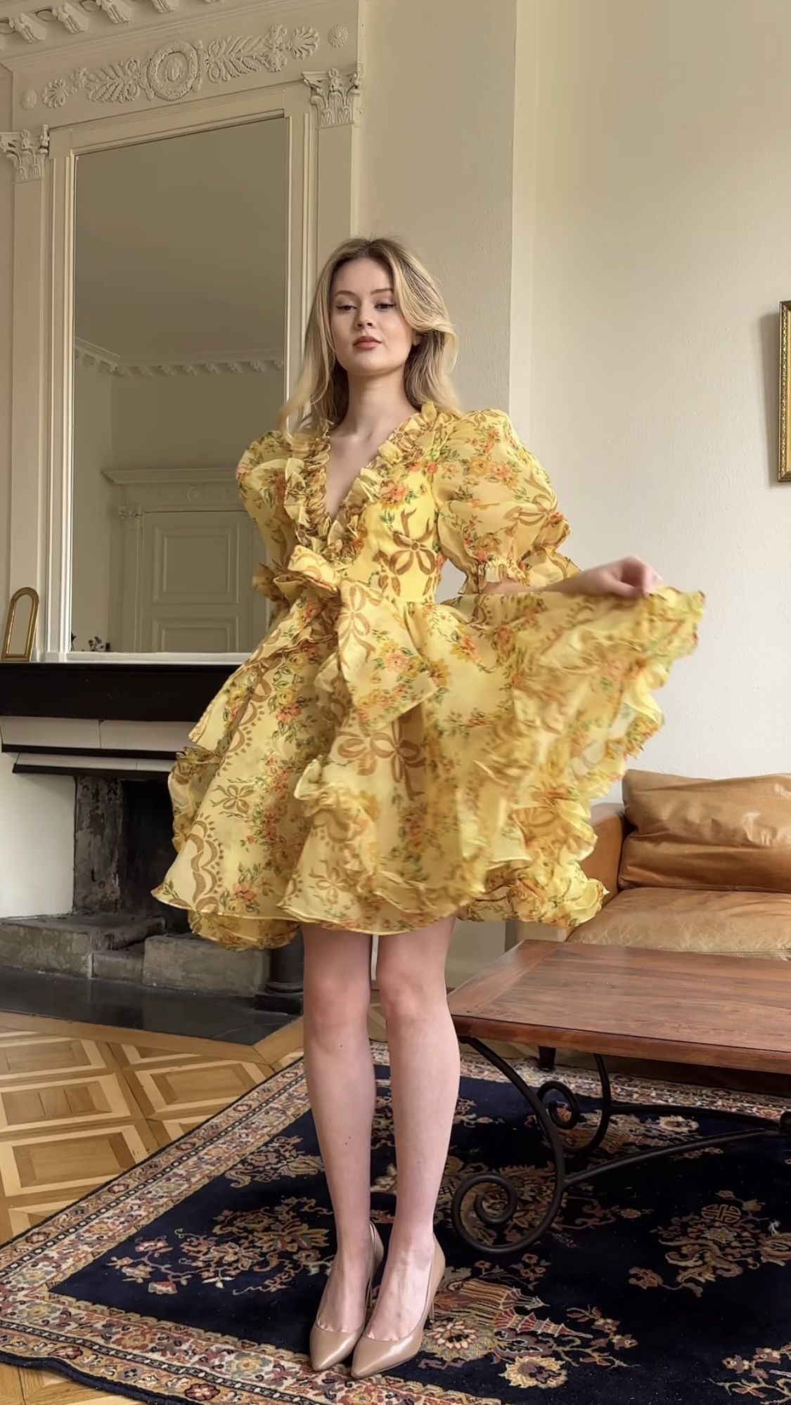 Gorgeous Retro Yellow Floral V-neck Ruffled Puff Sleeve Waist A-line 17th Birthday Homecoming Dress cc4613
