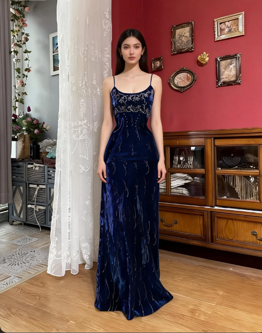 Vintage & Elegant Navy Blue Spaghetti Strap Beaded Velvet Long Prom Dress Evening Dress cc5454
