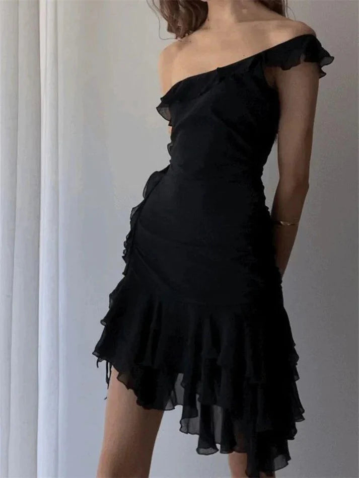 Elegant Black One-shoulder Ruffled Irregular Waist Chiffon Short Birthday Dress Homecoming Dress cc4654
