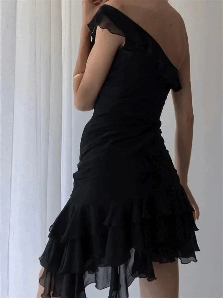 Elegant Black One-shoulder Ruffled Irregular Waist Chiffon Short Birthday Dress Homecoming Dress cc4654