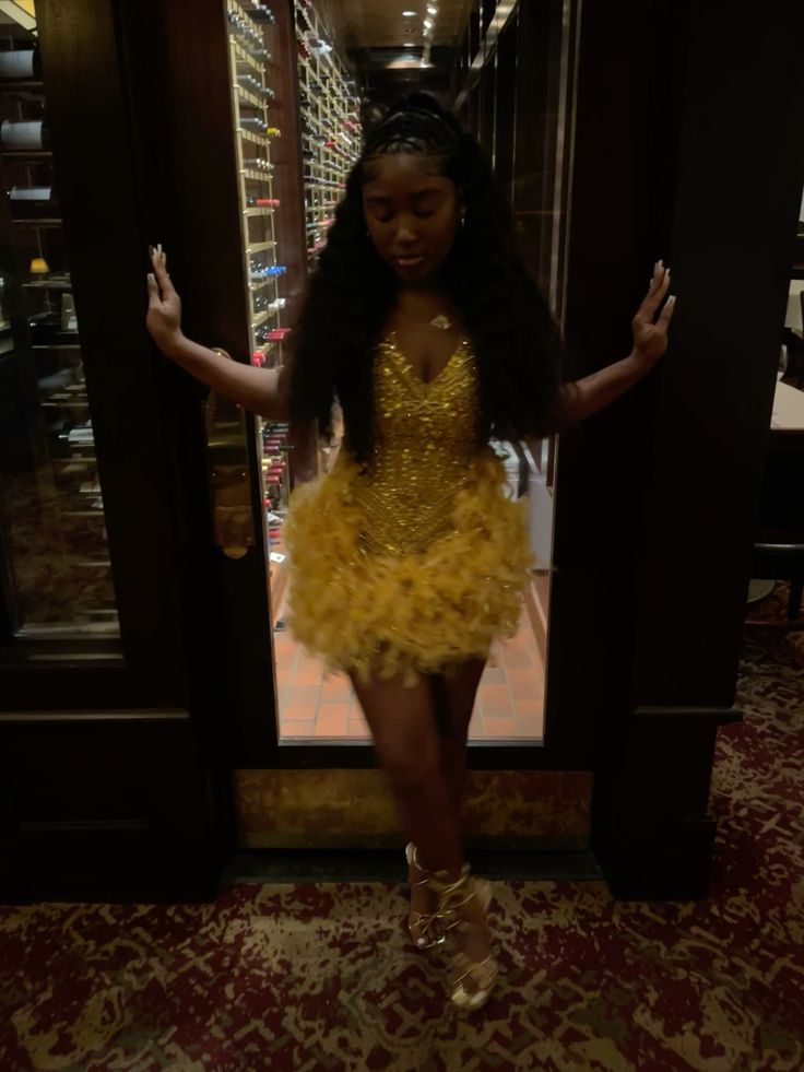 Gorgeous Gold V-Neck Sequin Feather Birthday Party Homecoming Dress cc4672