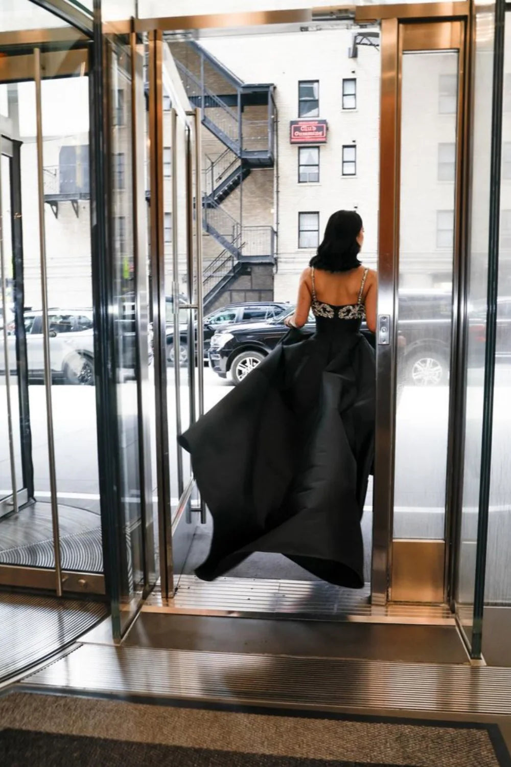 Elegant Black Spaghetti Strap A-Line Rhinestone Satin Train Prom Dress Evening Dress cc5564
