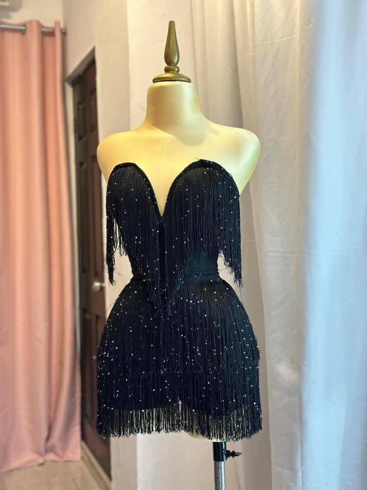 Elegant Black Deep V Sparkling Rhinestone Tassel Waist 19th Birthday Homecoming Dress cc4077