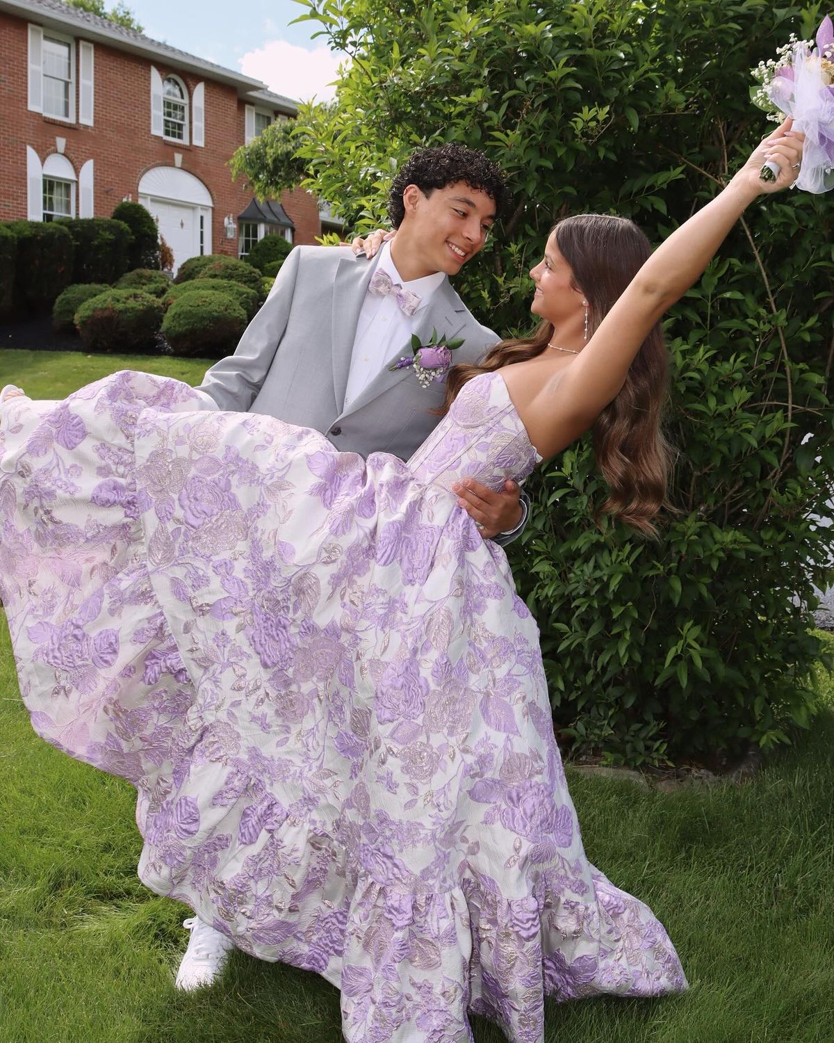 Dreamy Purple White Jacquard Strapless A-Line Rose Embroidery Satin Long Prom Dress Evening Dress cc5620