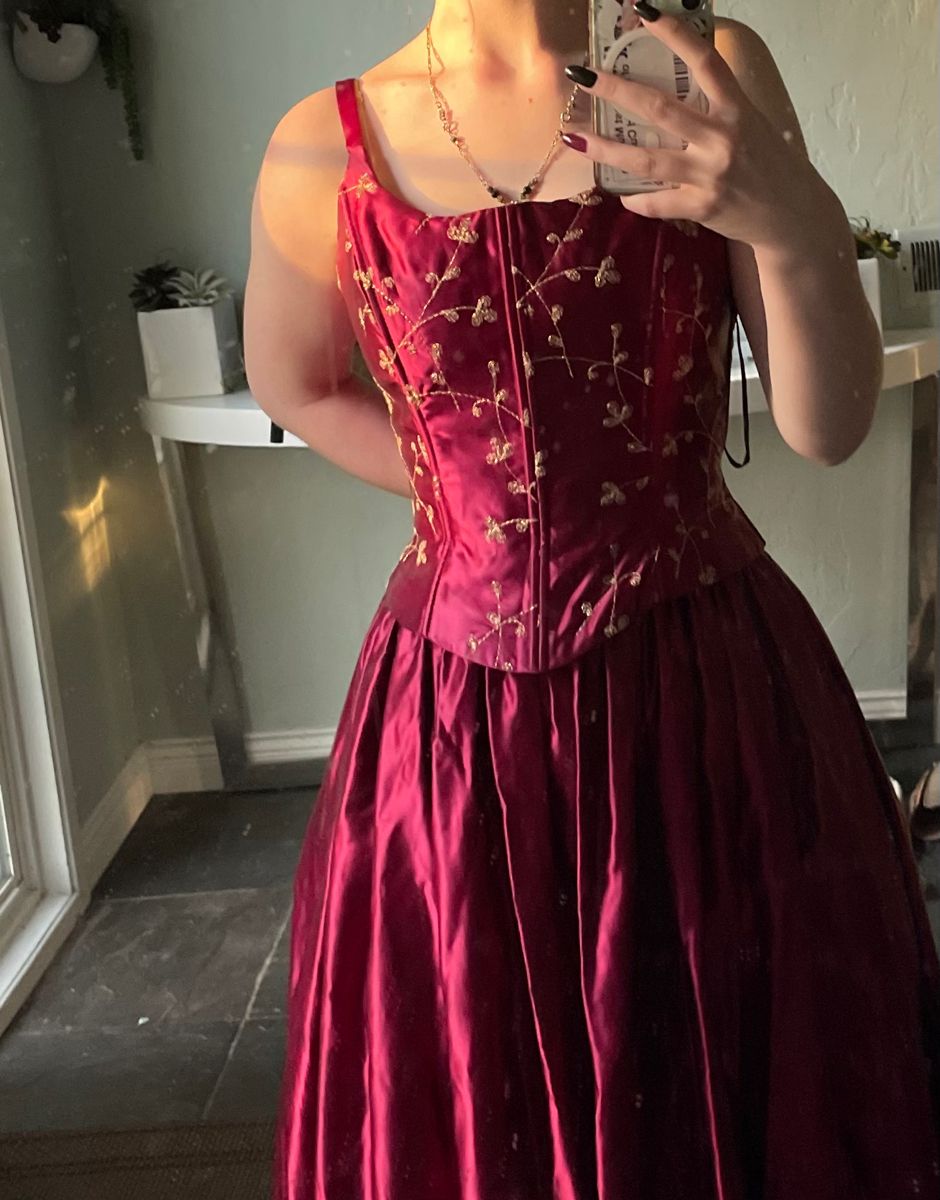 Vintage Burgundy A-line Strap Square Neck Embroidered Satin Long Prom Dress Evening Dress cc4787