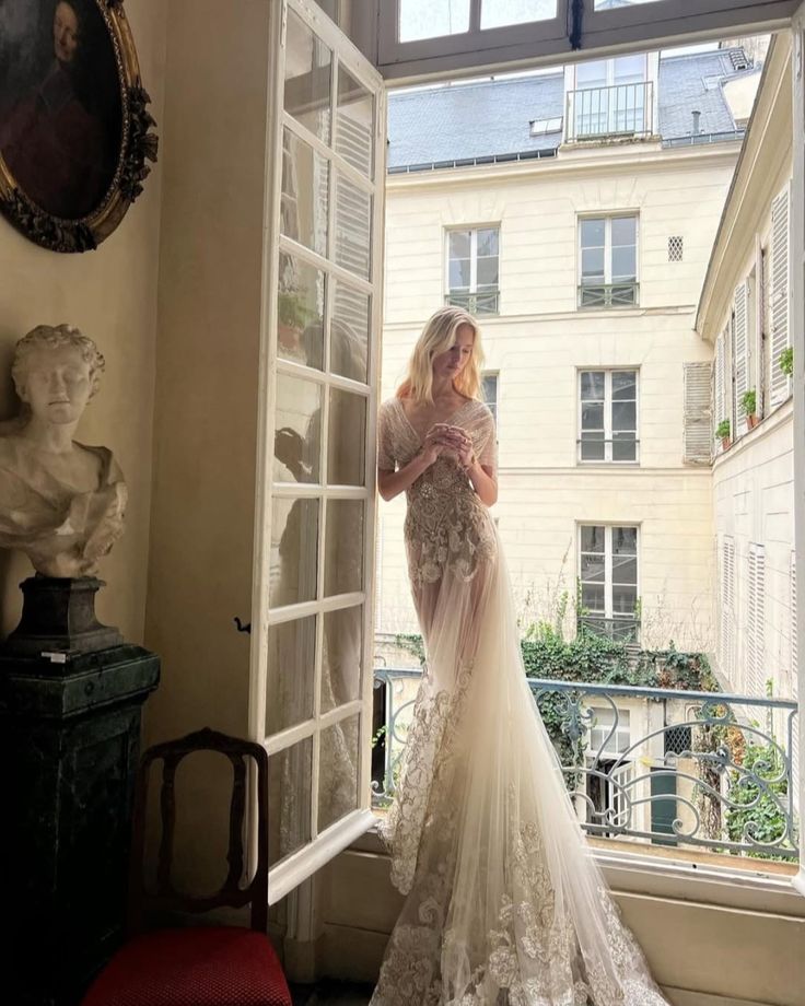 Luxury Palace Nude Pink Mermaid Trailing V-Neck Lace Tulle Prom Dress Evening Dress cc4791