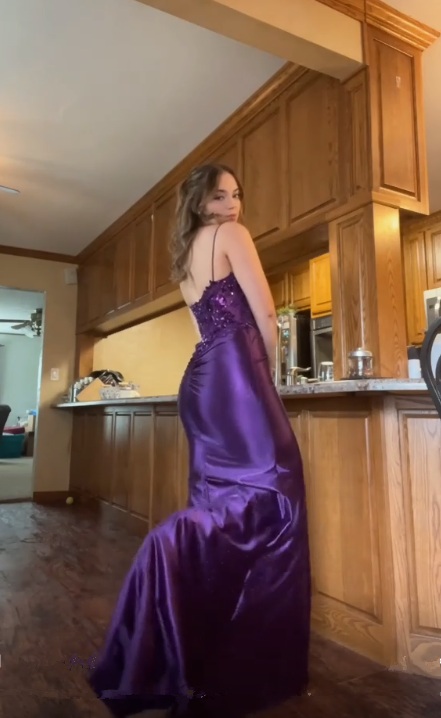 Gorgeous Purple Mermaid Lace Appliques Evening Dress Slit Long Prom Party Dress cc1897