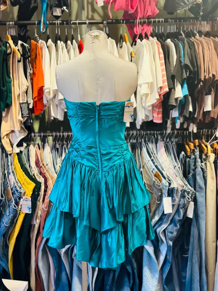 Vintage Sweetheart Neck Blue Satin Layered A Line Short Cocktail Dress Formal 8th Grade Homecoming Dress cc3456