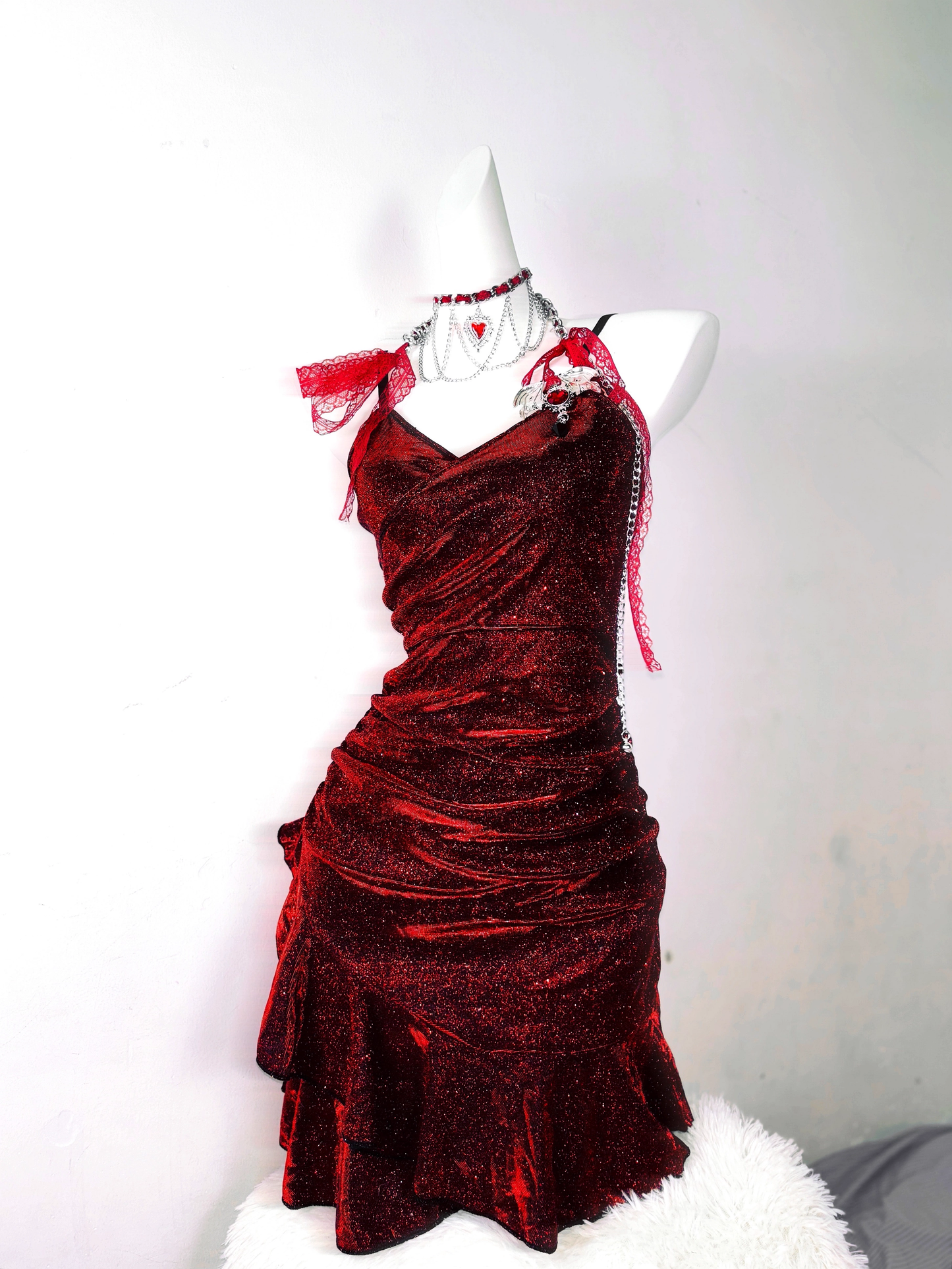 Glitter Spaghetti Straps Burgundy Ruffle Short Birthday Outfits Cocktail Dress Formal Homecoming Dress cc3226