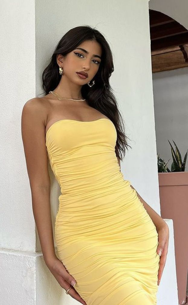 Elegant Yellow Strapless Pleated Prom Dress Long Party Evening Gown cc2080