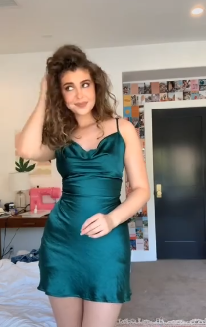 Simple Spaghetti Straps Green Satin Short Birthday Outfits Homecoming Dress cc3497