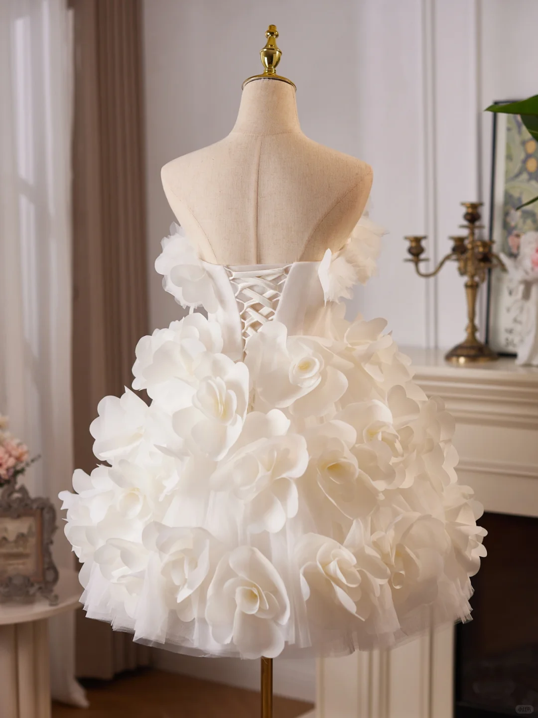 Gorgeous White Strapless Tulle 3D Flowers A Line 18th Birthday Outfits Short Homecoming Dress cc3421