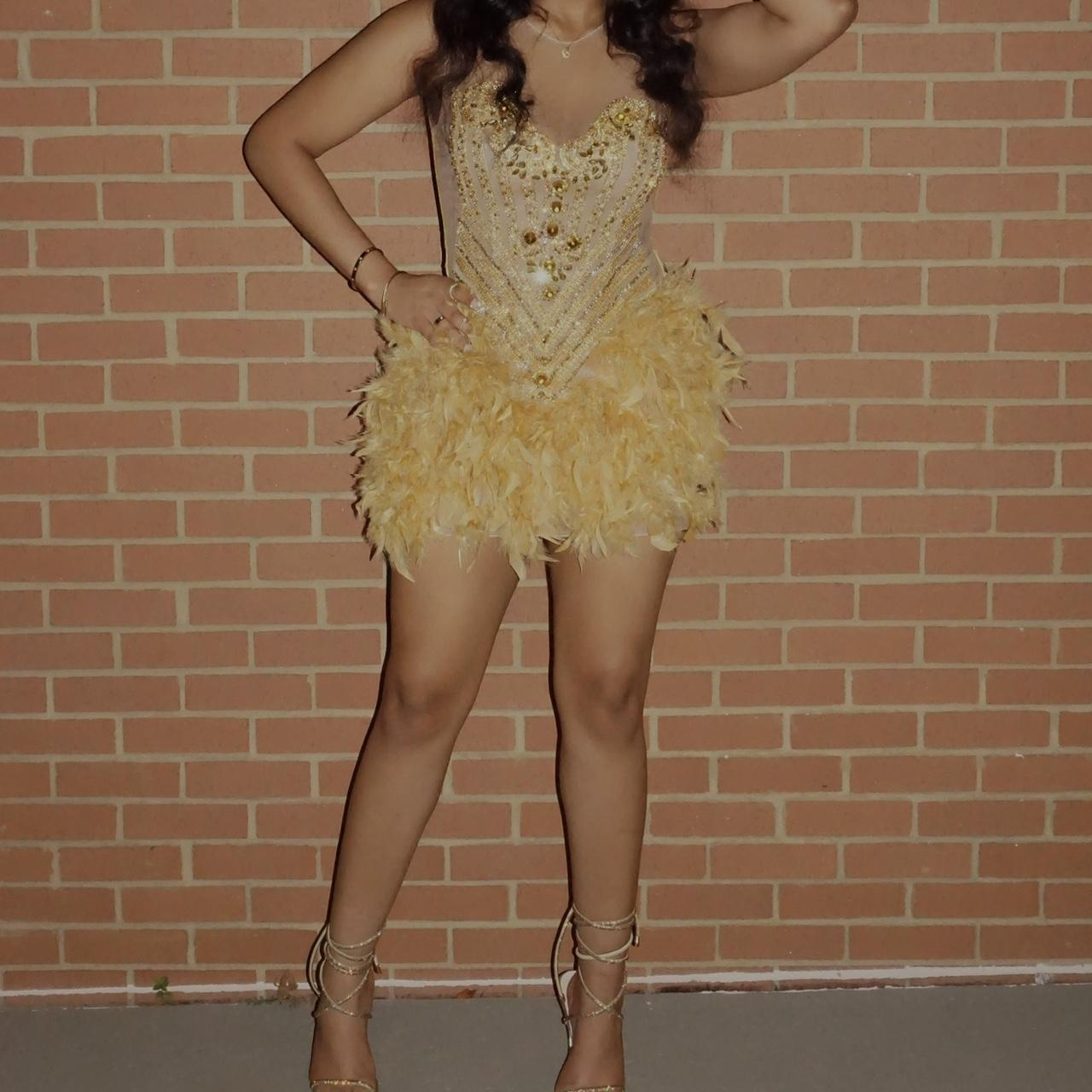 Gorgeous Gold Sequin Beaded Feathers Sheath Cocktail Dress 8th Grade Homecoming Dress cc3488