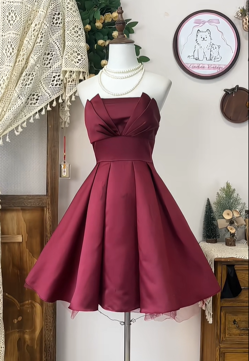 Vintage Burgundy Strapless A Line Short Homecoming Dress Cocktail Dress cc3097