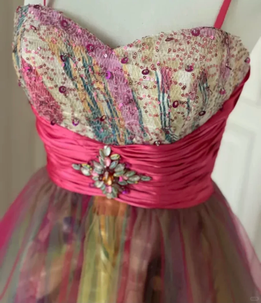 Unique Spaghetti Straps Tulle Sequin A Line Homecoming Dress Mini Party Dress cc3177