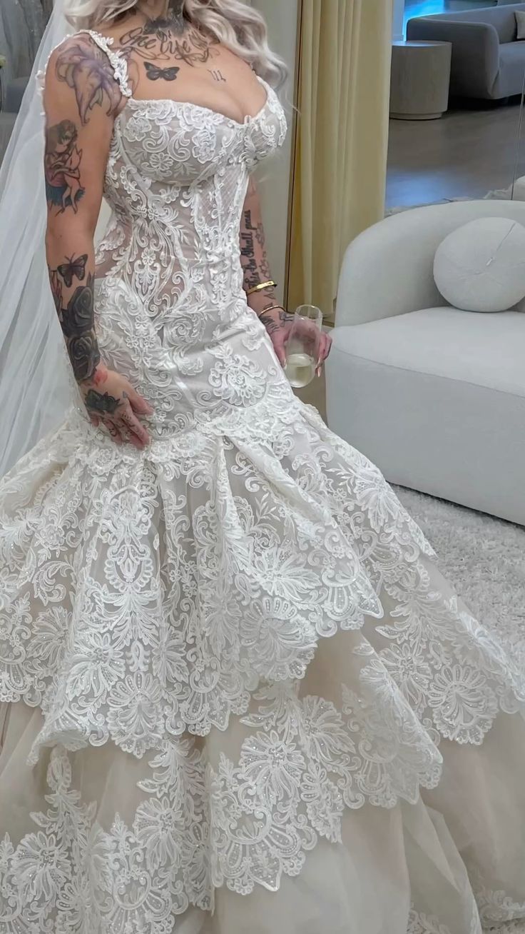 Gorgeous Ivory Lace Strapless Mermaid Wedding Dress with Layered Organza Train cc4704