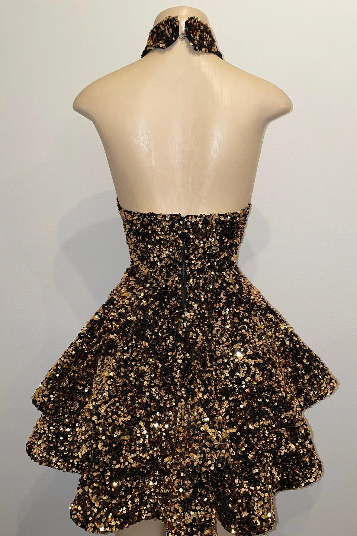 Gold Sequin Halter Keyhole A-Line Short Homecoming Dress c3130